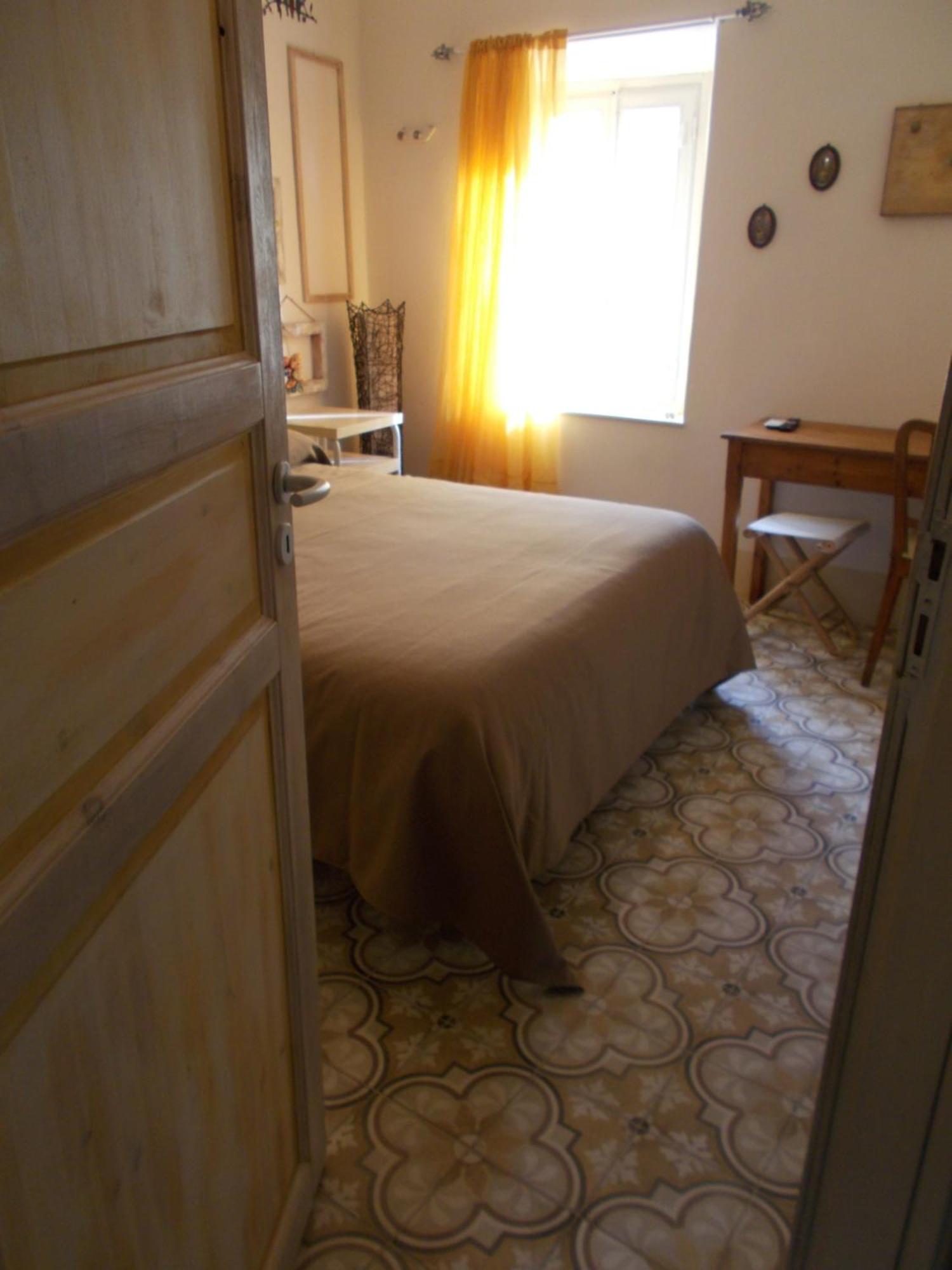Guest House Le Arti Minori Serravalle Pistoiese Bagian luar foto